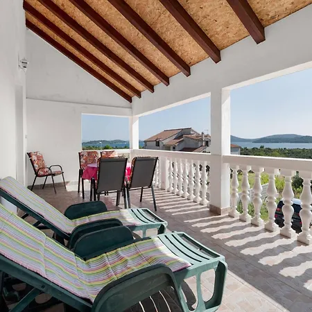 In Tribunj Near Adriatic Sea Daire *