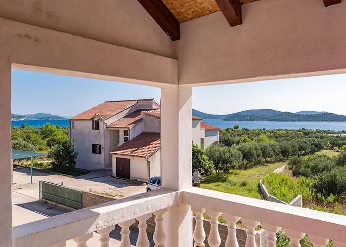 In Tribunj Near Adriatic Sea Appartement Tribalj